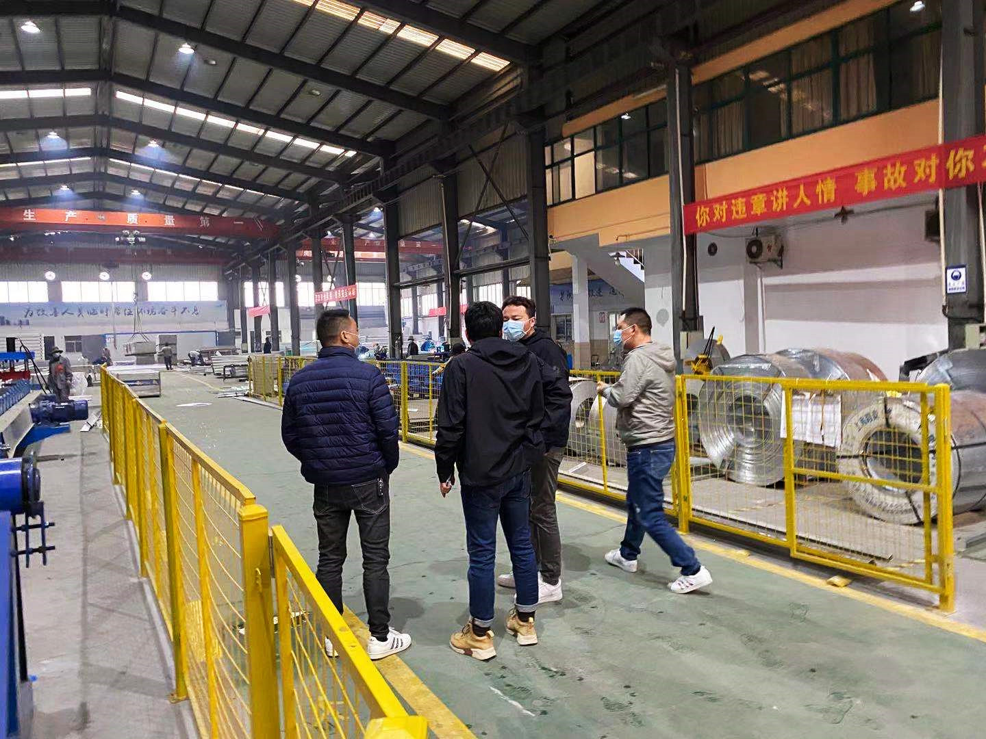 南京長友智造集裝箱房.jpg